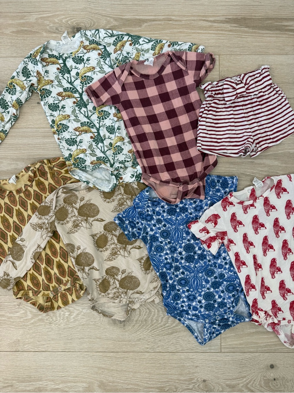 Kate Quinn 7PC Lot